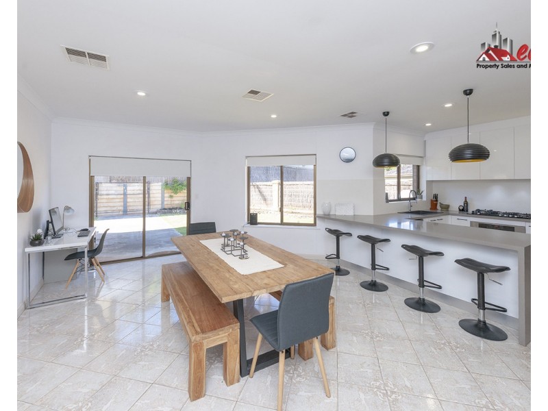 32 Mary Penfold Drive, Rosslyn Park SA 5072