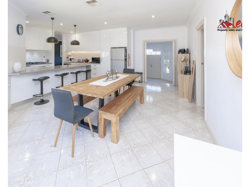 32 Mary Penfold Drive, Rosslyn Park SA 5072