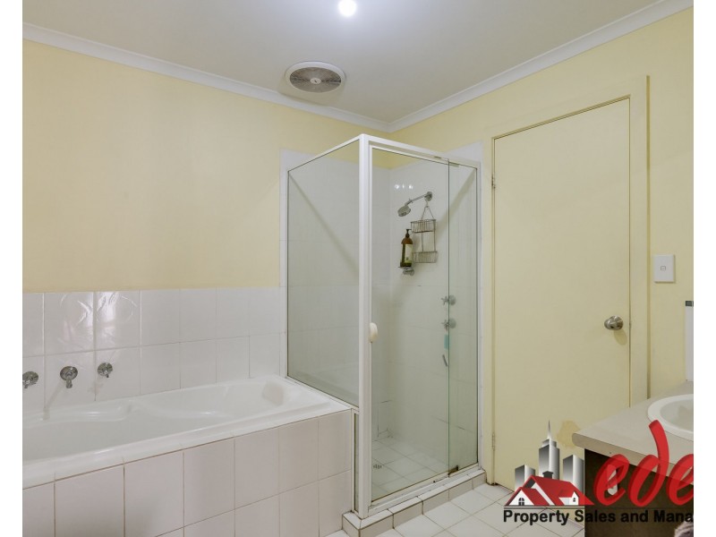 39 Hamra Drive, Smithfield SA 5114