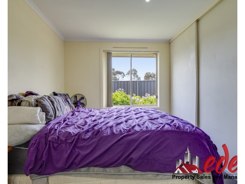 39 Hamra Drive, Smithfield SA 5114