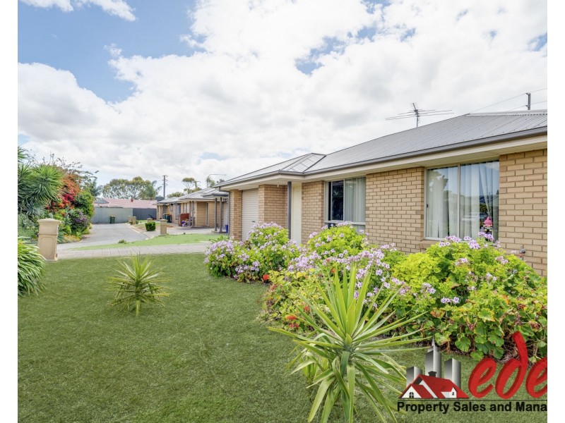 39 Hamra Drive, Smithfield SA 5114
