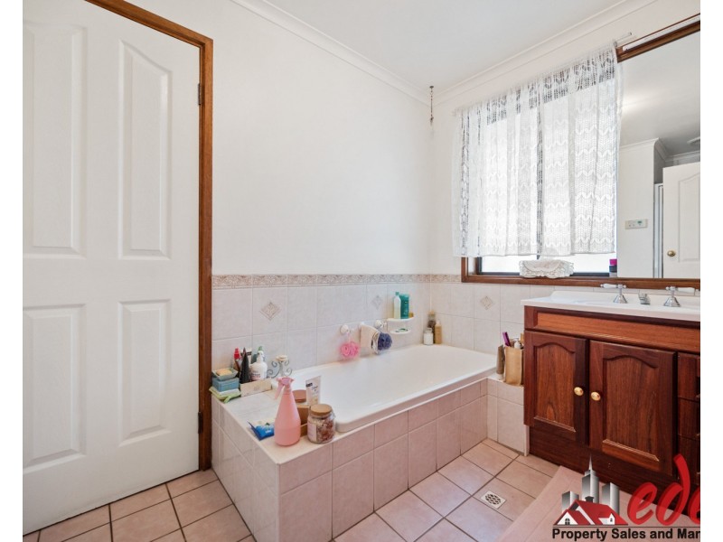 7 Ivy Street, Huntfield Heights SA 5163