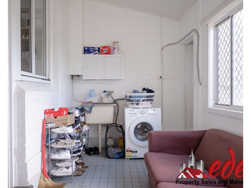 2 Woodmore Street, Woodville North SA 5012