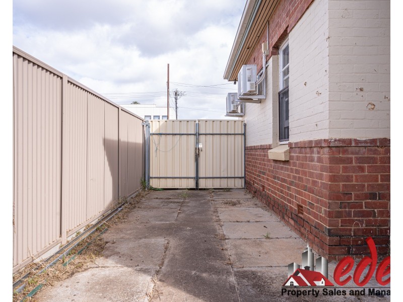 2 Woodmore Street, Woodville North SA 5012