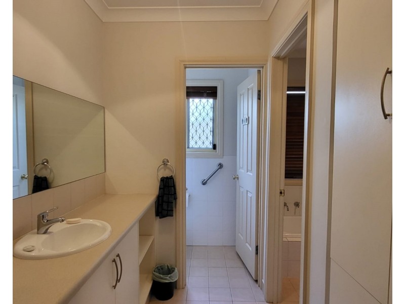 2/68 Newton Road, Campbelltown SA 5074