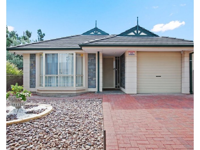 2 Lord Howe Avenue, Oakden SA 5086