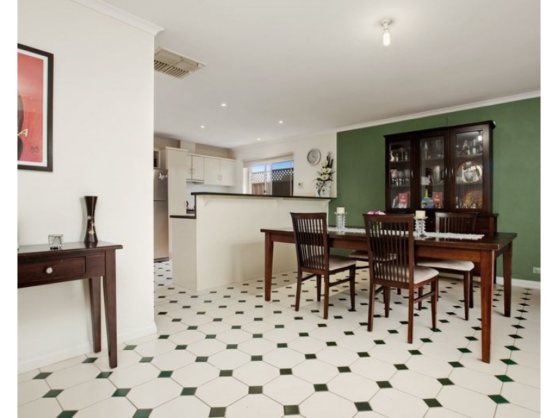 2 Lord Howe Avenue, Oakden SA 5086