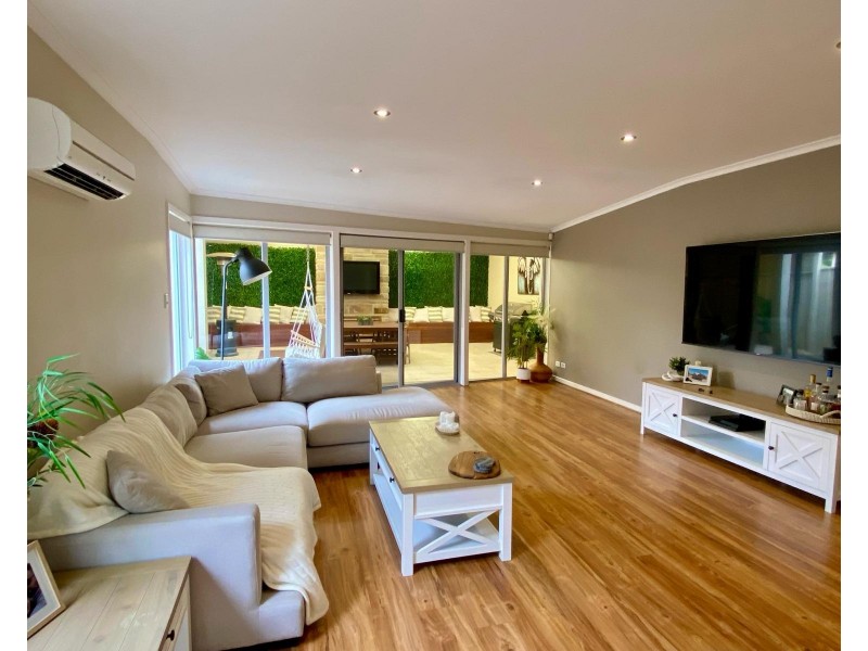 17 Gammon Court, Greenwith SA 5125