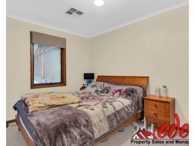 38 Milligan Drive, Para Vista SA 5093