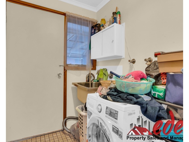 38 Milligan Drive, Para Vista SA 5093