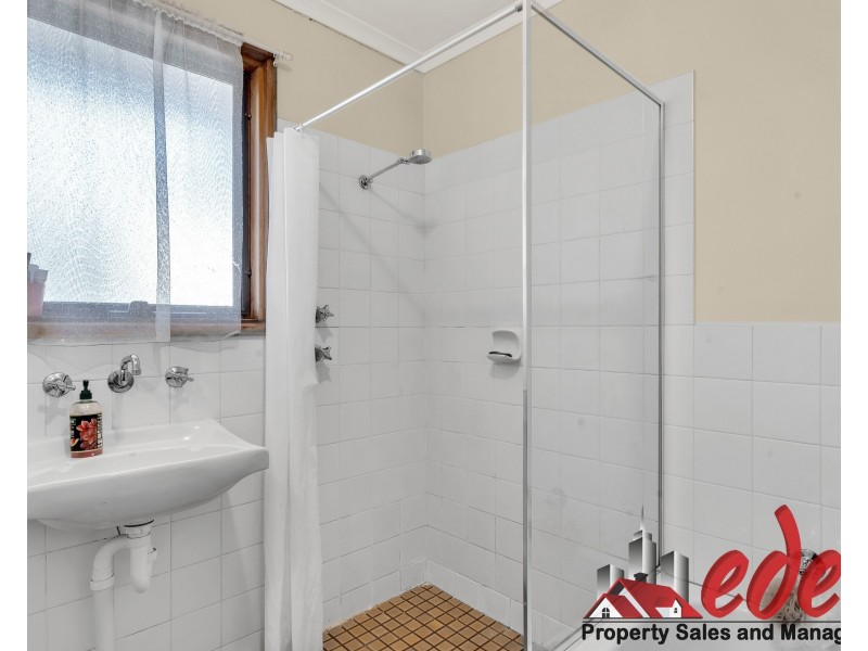 38 Milligan Drive, Para Vista SA 5093