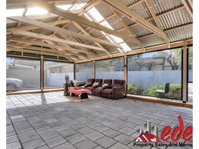 38 Milligan Drive, Para Vista SA 5093