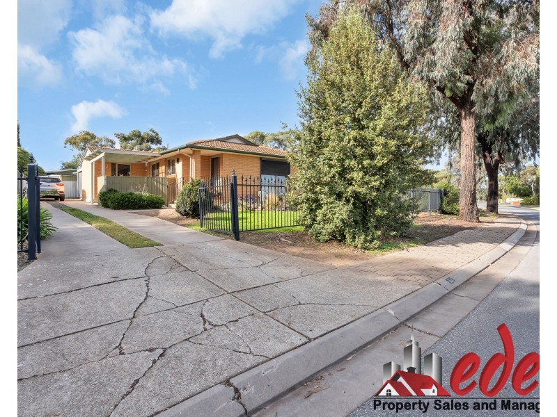 38 Milligan Drive, Para Vista SA 5093