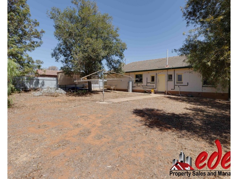 15 Andrews Road, Elizabeth Downs SA 5113