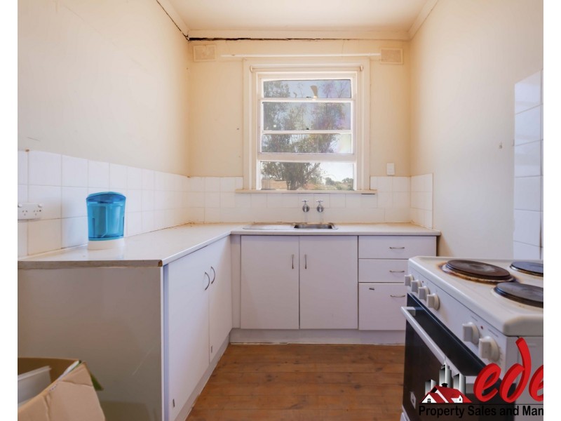 5 Brady Street, Elizabeth Downs SA 5113