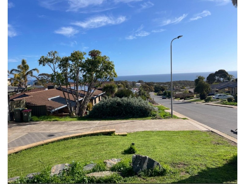 27 Manunda Way, Hallett Cove SA 5158