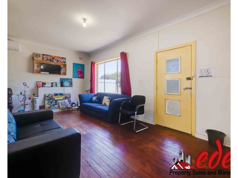 15 Andrews Road, Elizabeth Downs SA 5113