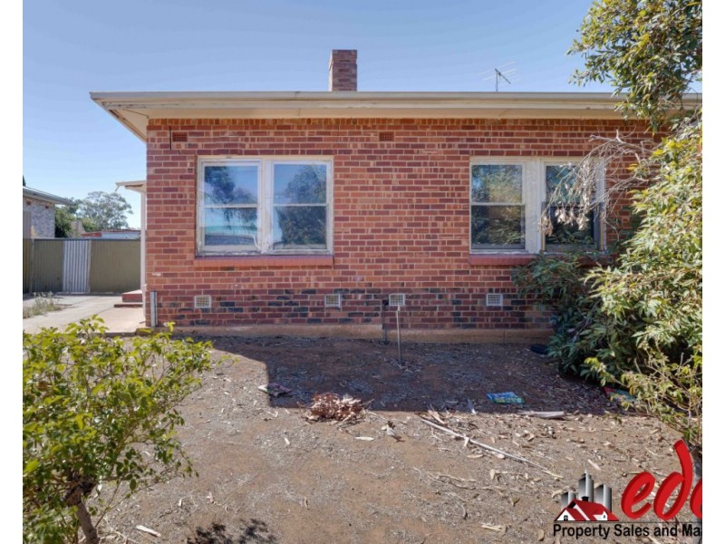 16 Dolphin Street, Elizabeth East SA 5112