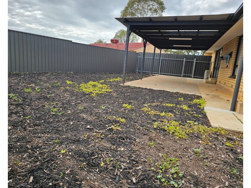 27 Koongarra Crescent, Munno Para SA 5115