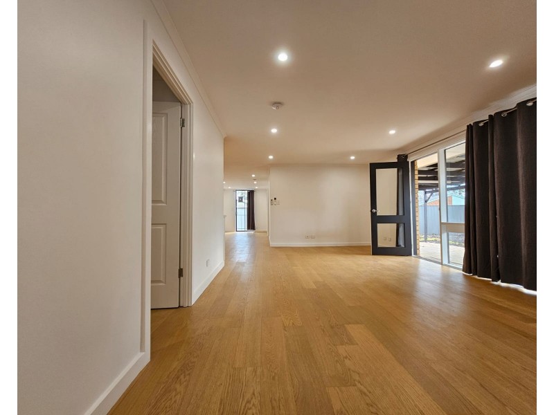 27 Koongarra Crescent, Munno Para SA 5115