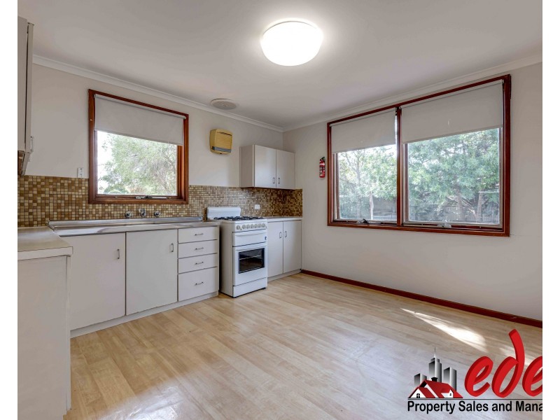24 Koongarra Crescent, Munno Para SA 5115