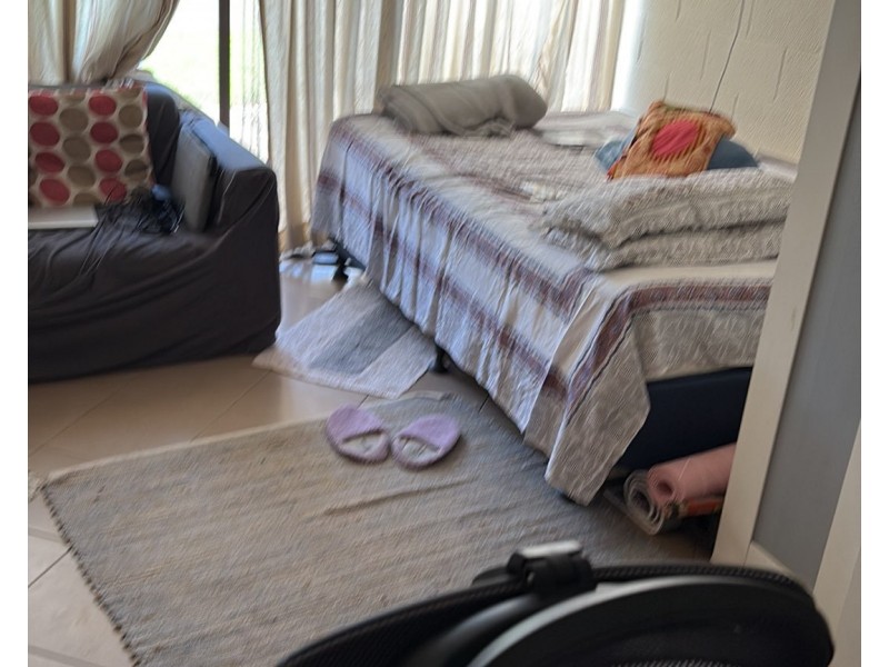 Granny flat/185 Sturt Road, Seacombe Gardens SA 5047