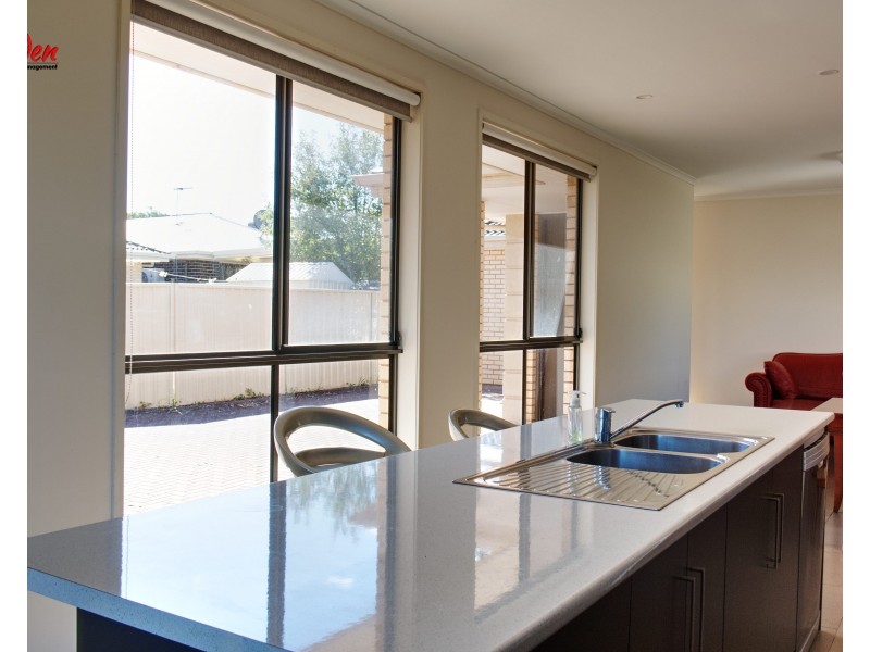 5 Harvey Avenue, Gilles Plains SA 5086