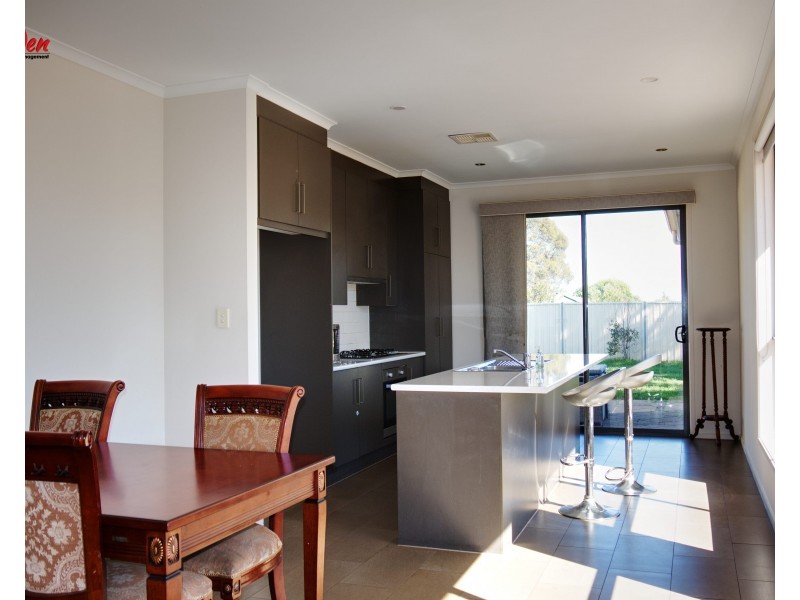 5 Harvey Avenue, Gilles Plains SA 5086