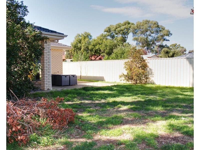 5 Harvey Avenue, Gilles Plains SA 5086