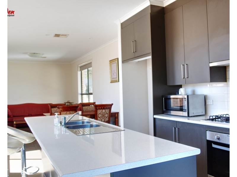 5 Harvey Avenue, Gilles Plains SA 5086