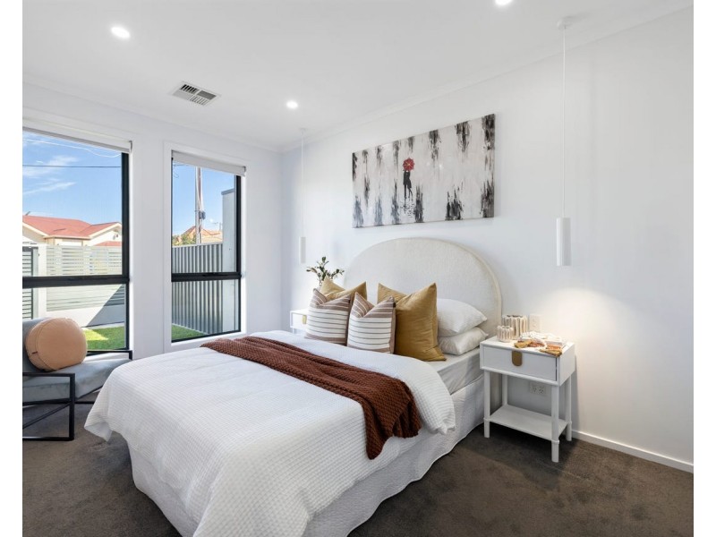 1 C Ballater Avenue, Seaton SA 5023