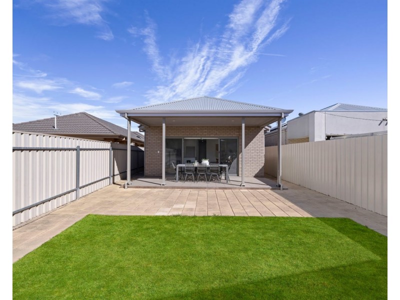 1 C Ballater Avenue, Seaton SA 5023