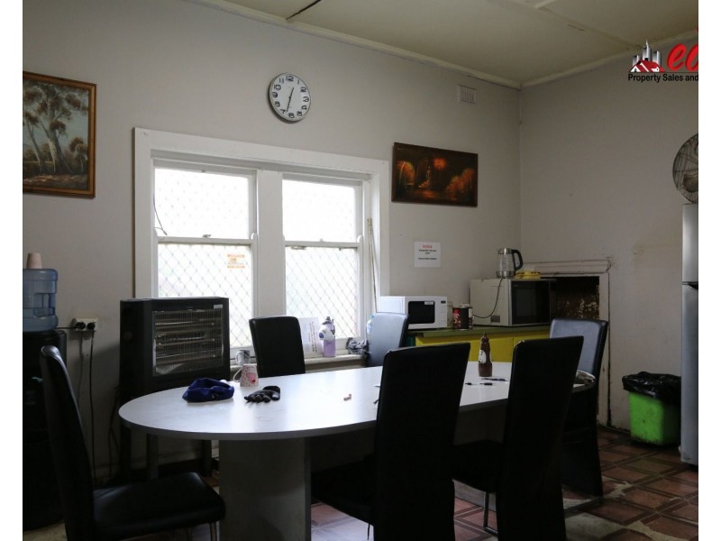 56-58 Howards Road, Beverley SA 5009
