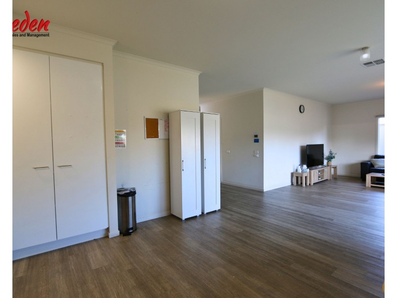 6 Miles Street, Elizabeth Downs SA 5113