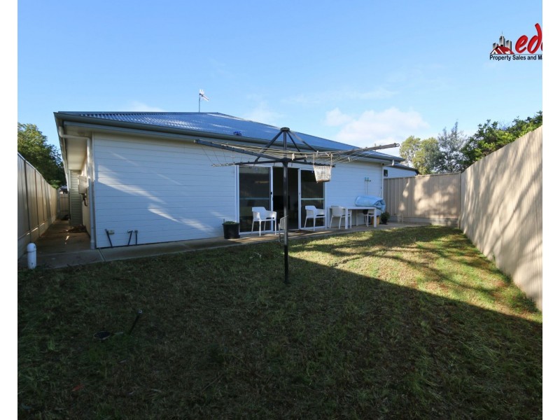 6 Miles Street, Elizabeth Downs SA 5113