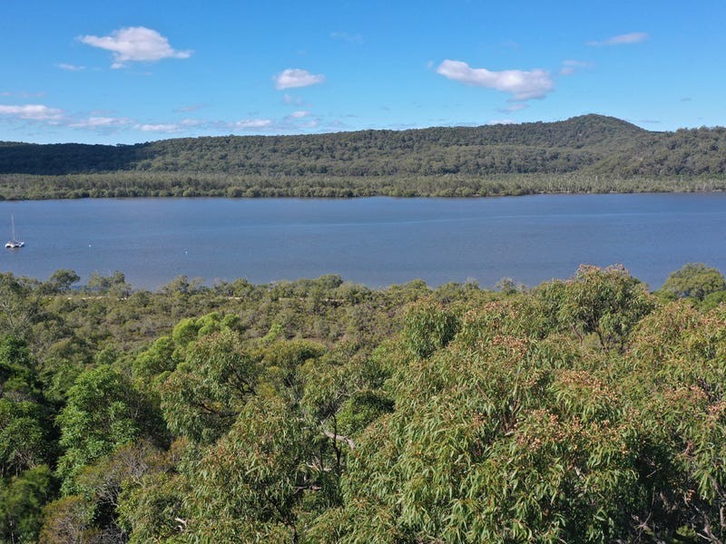 40 Leichhardt Terrace, Russell Island QLD 4184