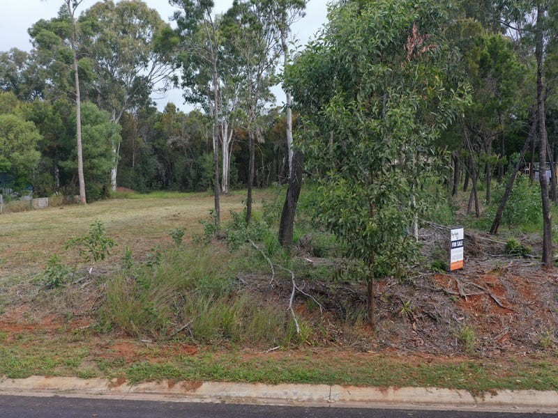 40-42 Hastings Terrace, Macleay Island QLD 4184