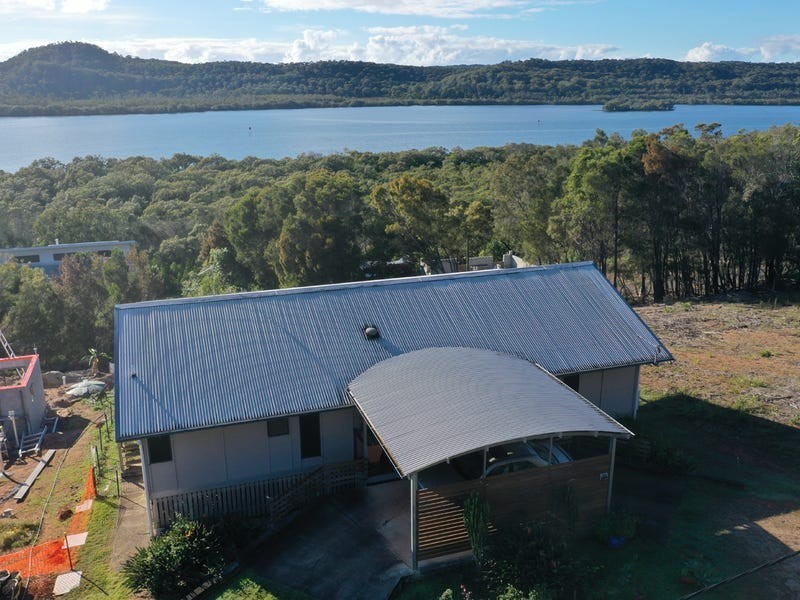 11 Opal Court, Russell Island QLD 4184
