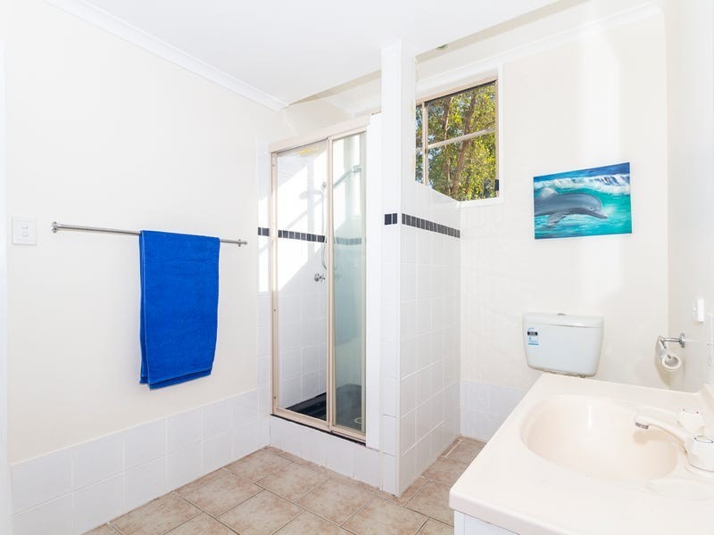 8 Keith St, Macleay Island QLD 4184