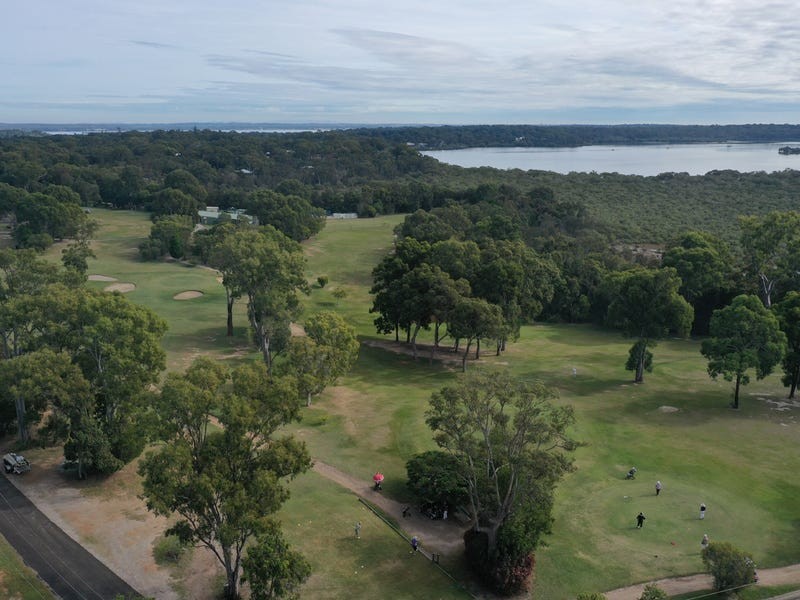 8 Keith St, Macleay Island QLD 4184