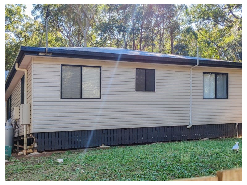 43 Waikiki Beach Rd, Russell Island QLD 4184