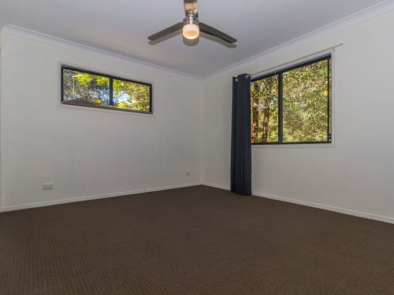 43 Waikiki Beach Rd, Russell Island QLD 4184