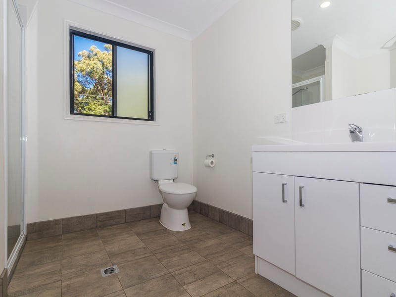 43 Waikiki Beach Rd, Russell Island QLD 4184