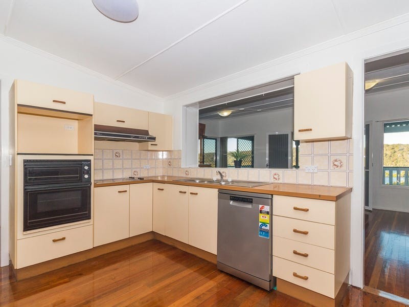 14 Leichhardt Terrace, Russell Island QLD 4184