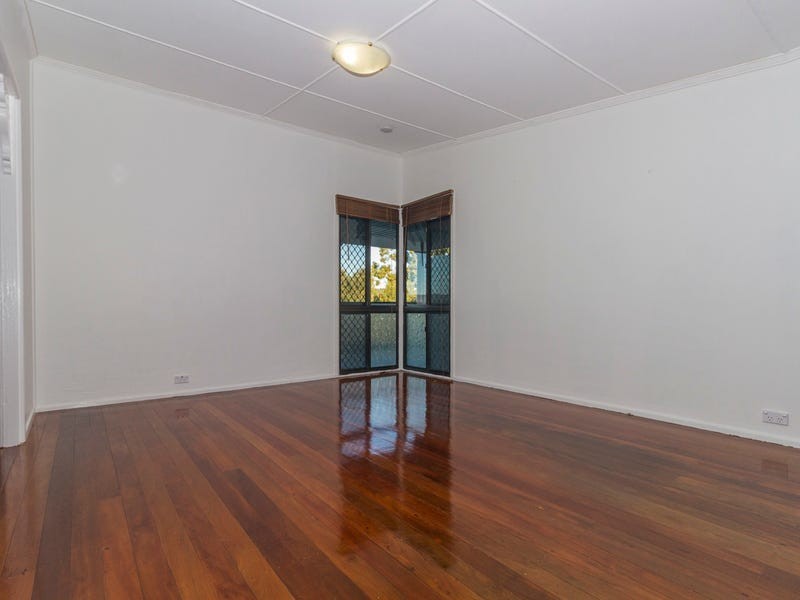 14 Leichhardt Terrace, Russell Island QLD 4184