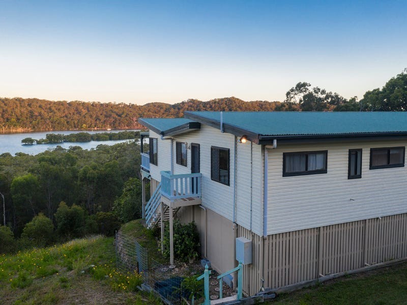 14 Leichhardt Terrace, Russell Island QLD 4184