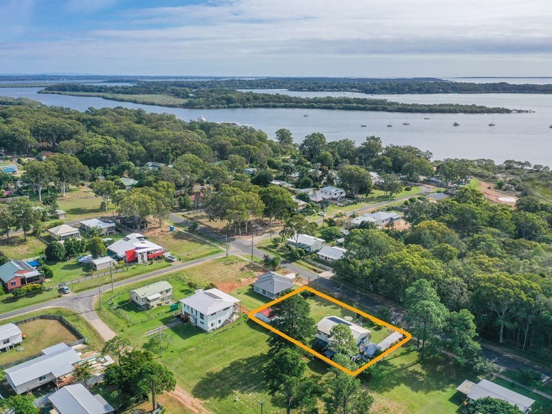 52-54 Canaipa Rd, Russell Island QLD 4184