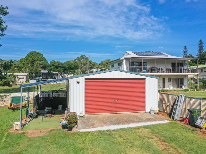 52-54 Canaipa Rd, Russell Island QLD 4184