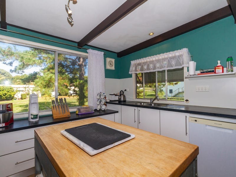 52-54 Canaipa Rd, Russell Island QLD 4184