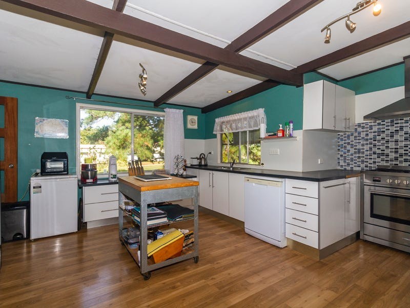 52-54 Canaipa Rd, Russell Island QLD 4184